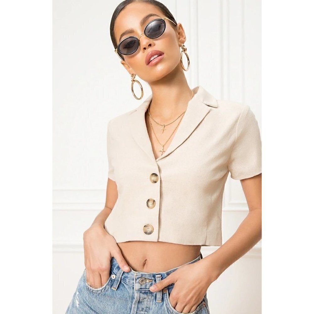 Superdown Meg Beige Button Down Short Sleeve Top S
